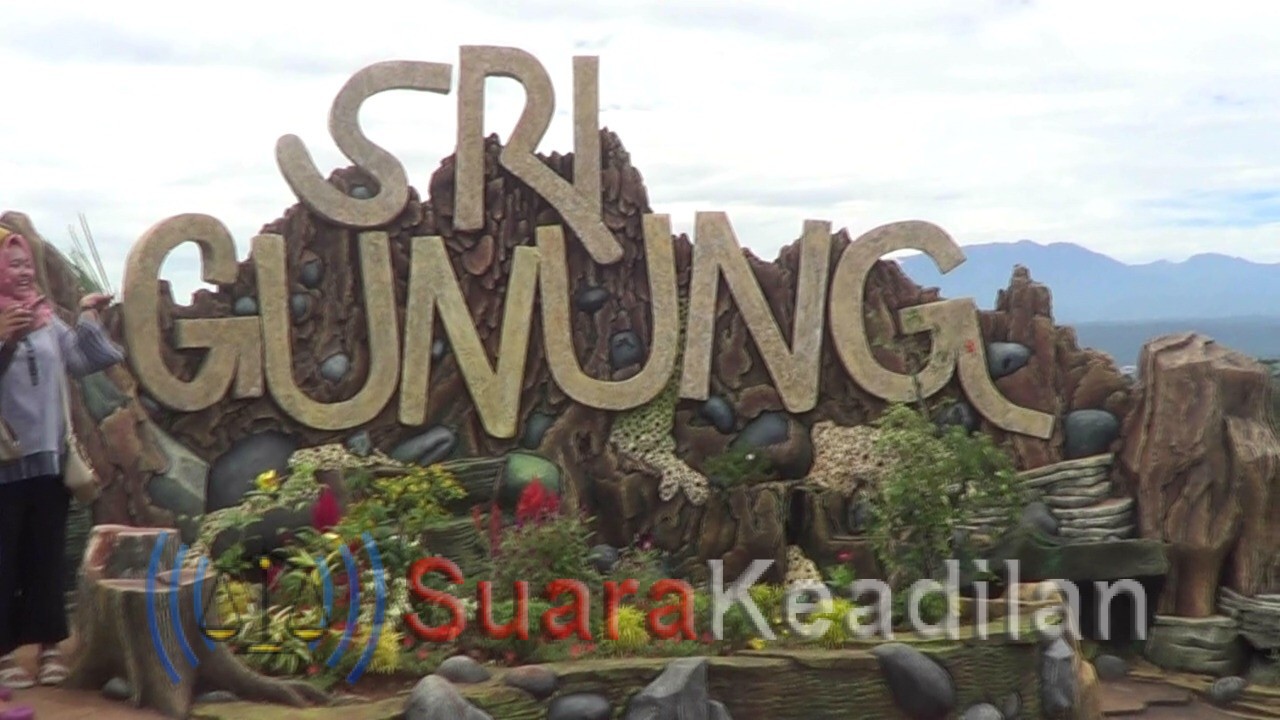 Wow….Indahnya Taman Seribu Bunga Bengger Bukit Sri Gunung