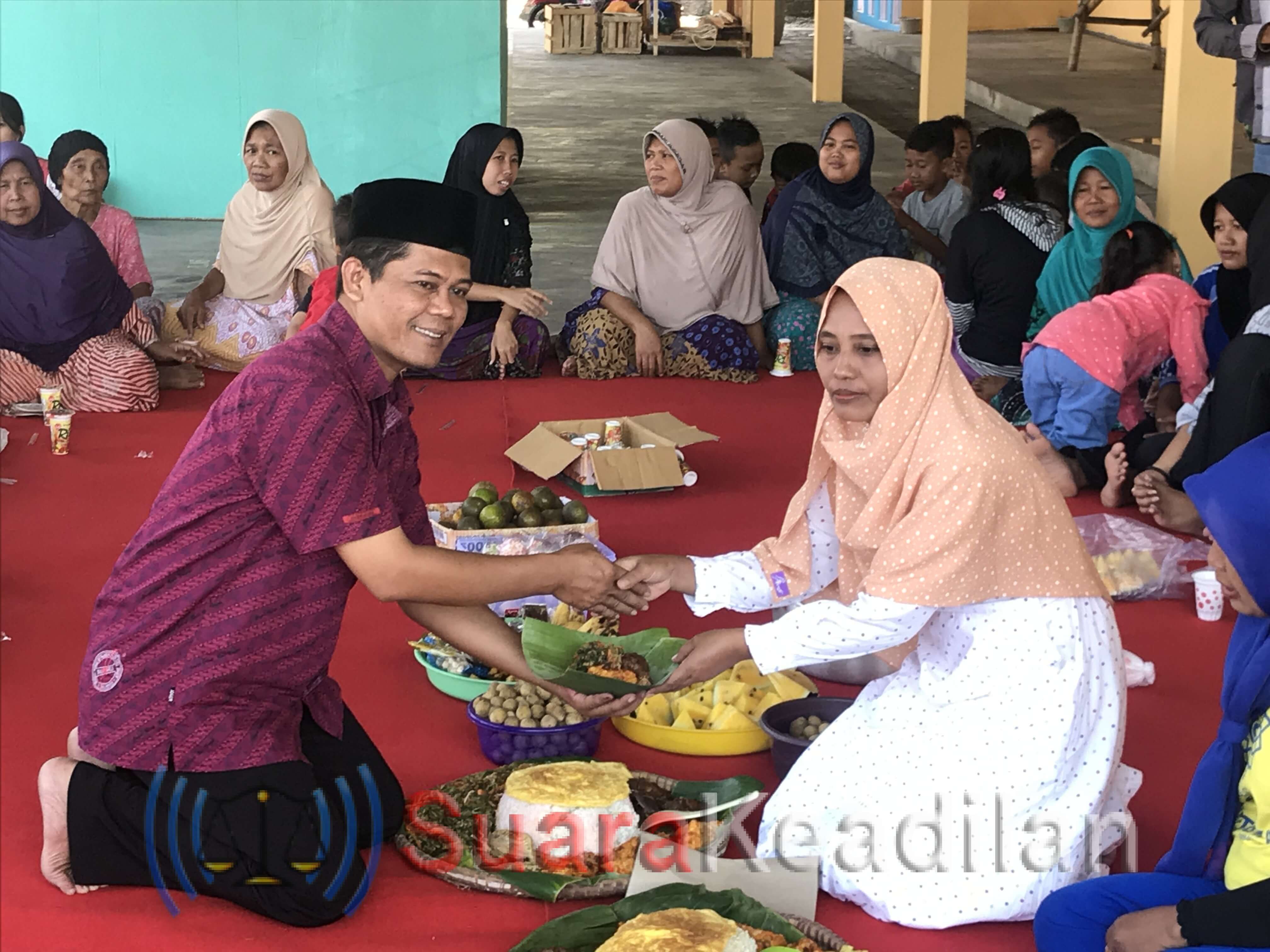 Pasar Desa Kebonadem Diresmikan