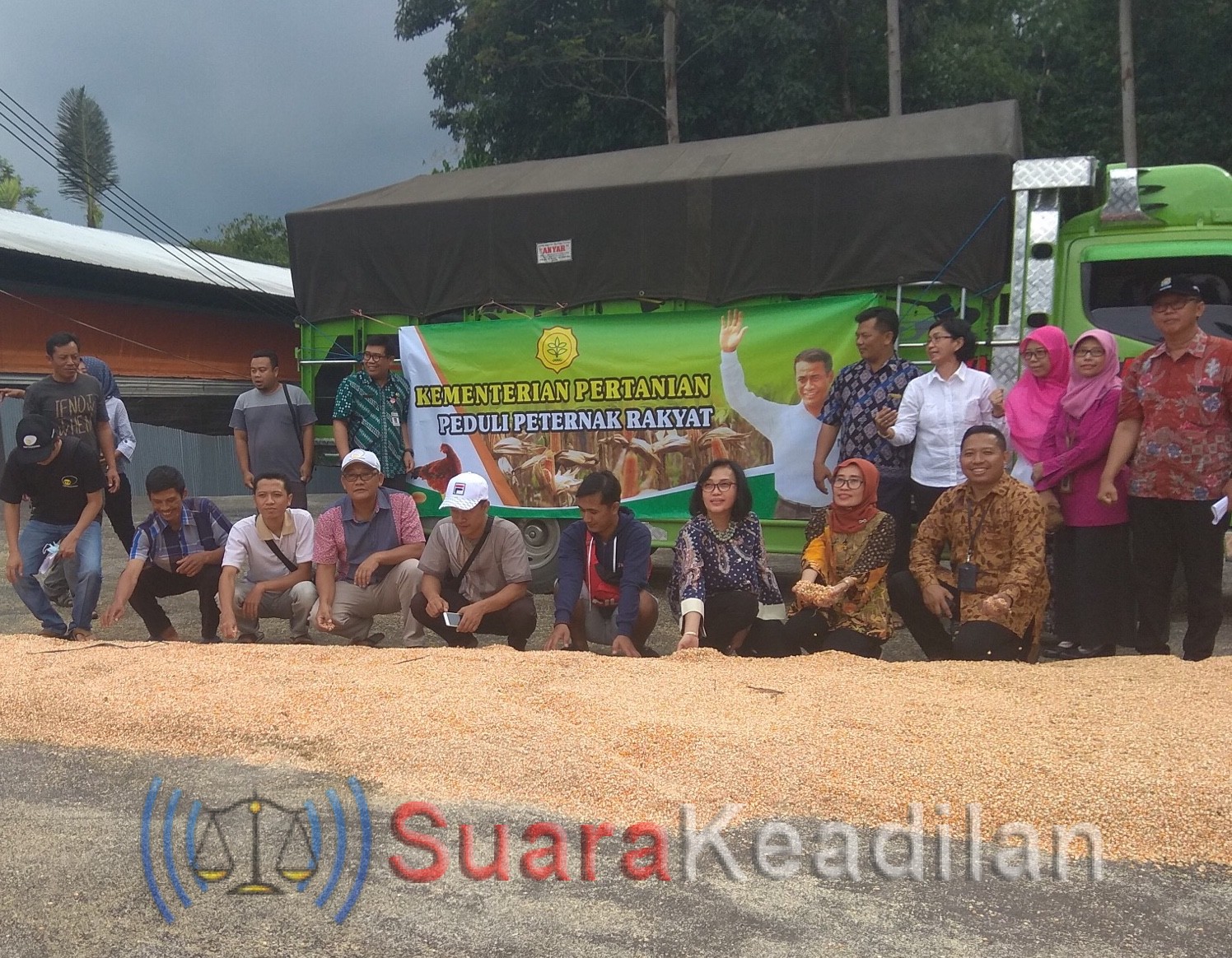 Kementan Drop 12 Ribu Ton Ke Sentra Peternak Ayam