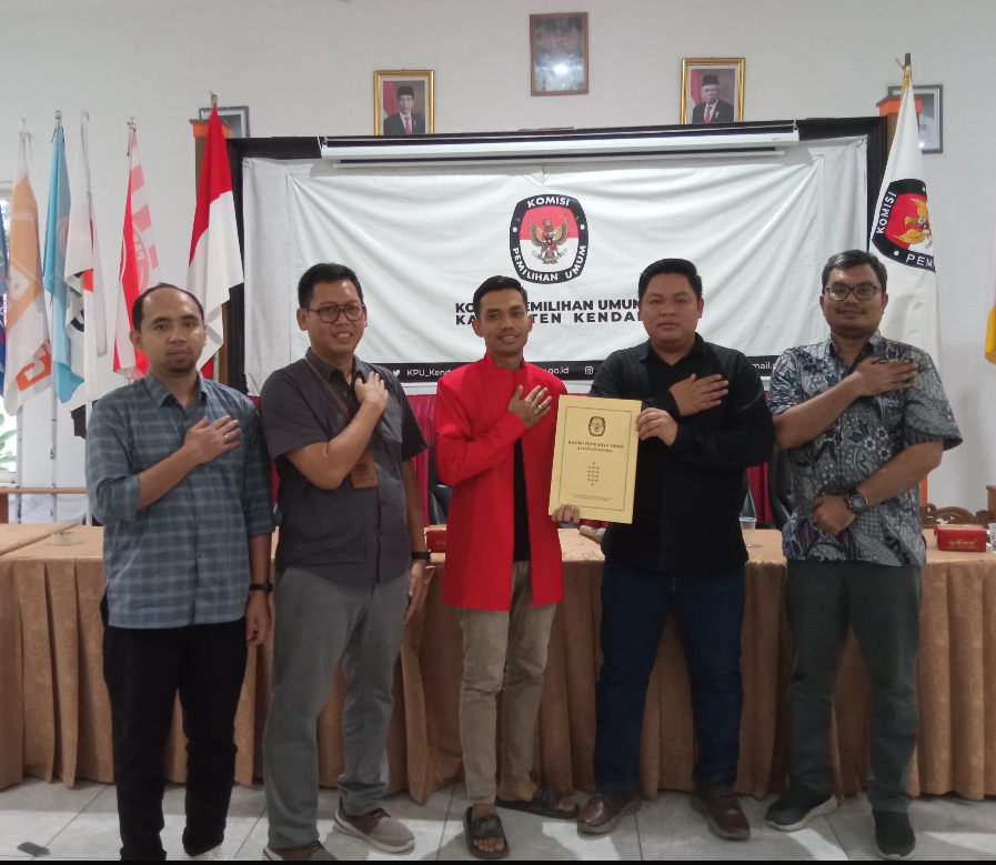 KPU Kendal Beri Waktu Perbaikkan Administrasi, Calon Yang Lolos Pendaftaran