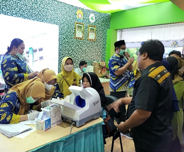 Konsultasi Gratis Dengan Dokter Spesialis Hingga Banjir Hadiah Di Stand RSUD dr H Soewondo