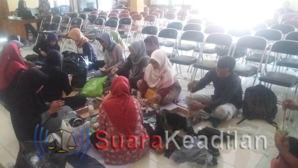 Komonitas Kardus Gelar pelatihan Daur Ulang Sampah Jadi Kerajinan Tangan