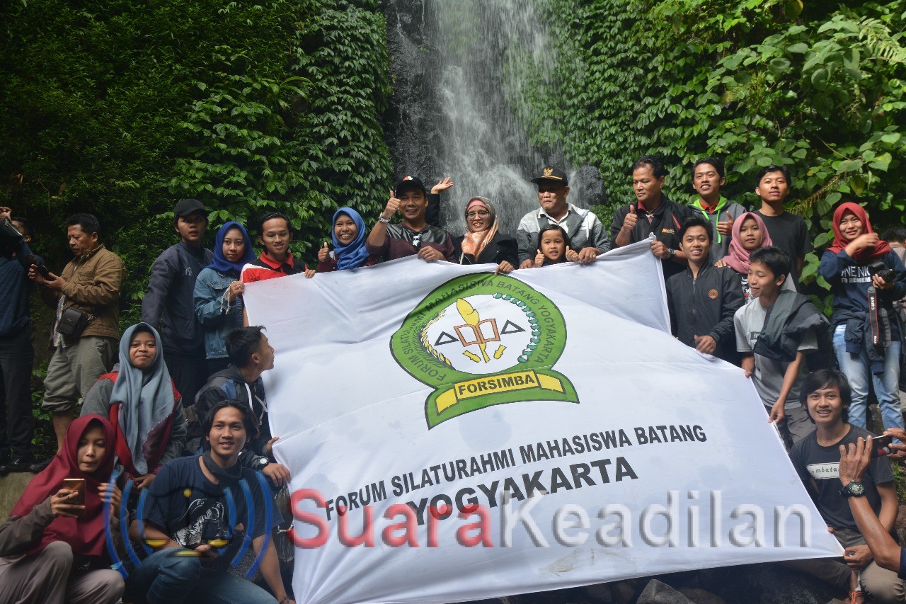 Wihaji Ajak Mahasiswa Tracking Ke Curug Sikumbang Pacet