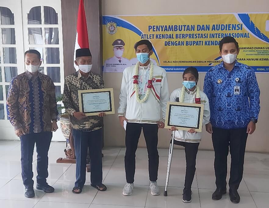 Bupati Dico Sumbangkan 2 Bulan Gajinya Untuk Dimas-Tiara