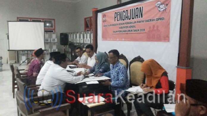 Hanya 15 Parpol Daftarkan Bacaleg Di KPU Kendal