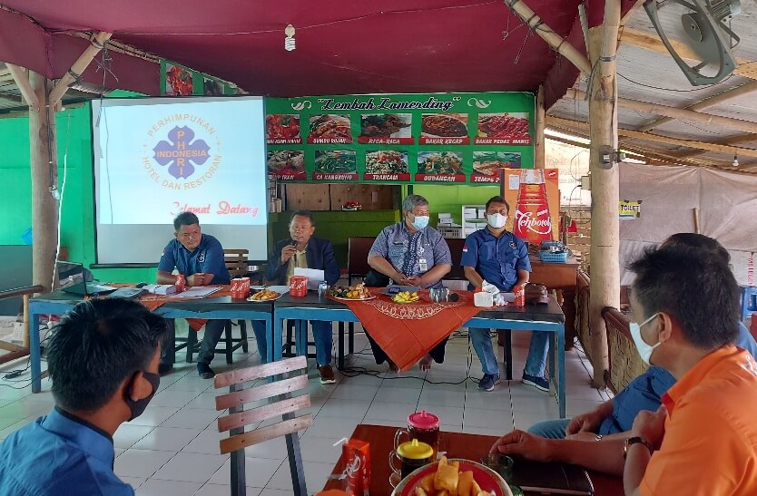 Anggota PHRI Kendal, Diminta Semangat Hadapi Covid-19 Dengan Terapkan Prokes