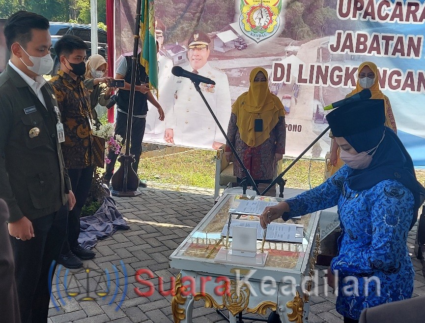 Bupati Tegaskan Pelantikan 330 Pejabat Bebas KKN
