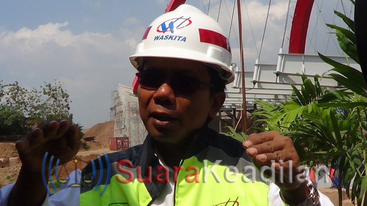 Waskita Butuh Waktu 4 Hari Angkat Cross Girder