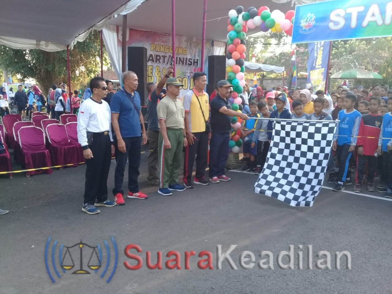 Ratusan Peserta Meriahkan Lomba Lari Wisata Di Curugsewu