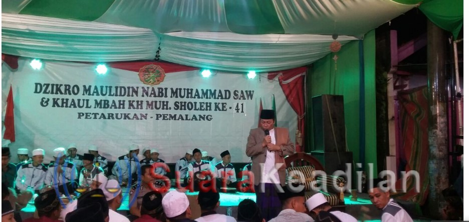 Kanit Binmas Petarukan Menghadiri Khaul dan Maulud Nabi
