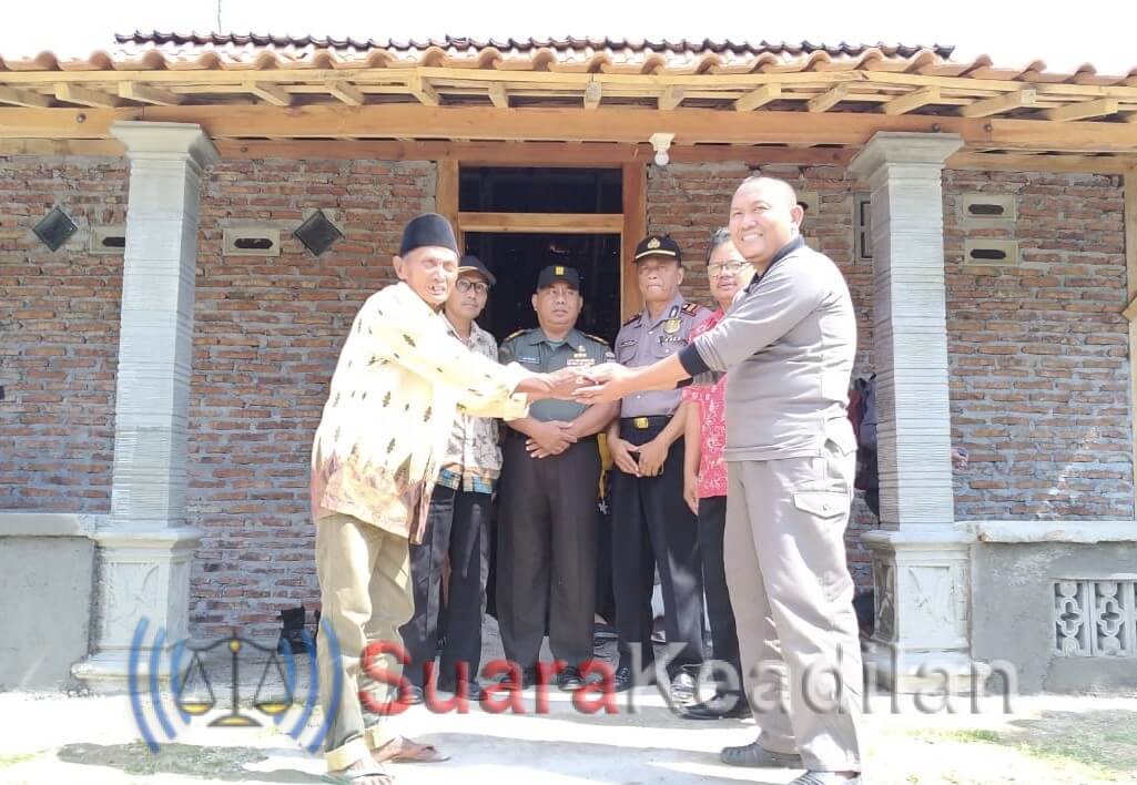 PWI Resmikan Bedah Rumah Sudarsono