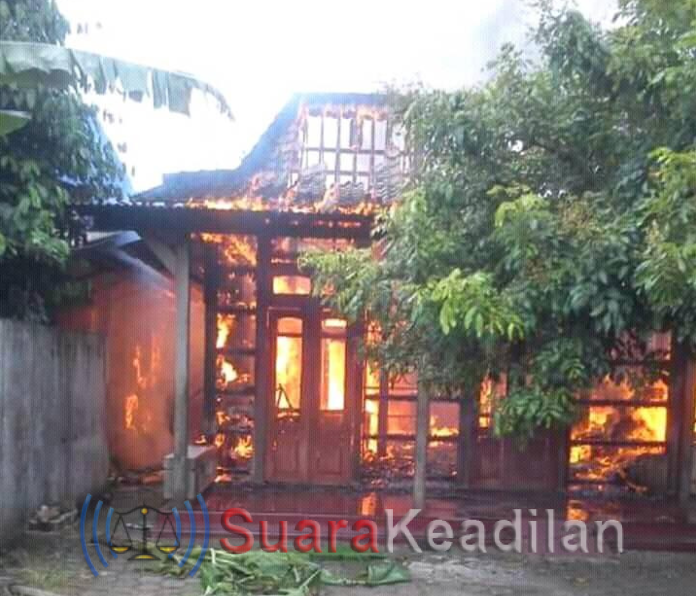 Rumah dan Gudang Konveksi Jeans Ludes terbakar