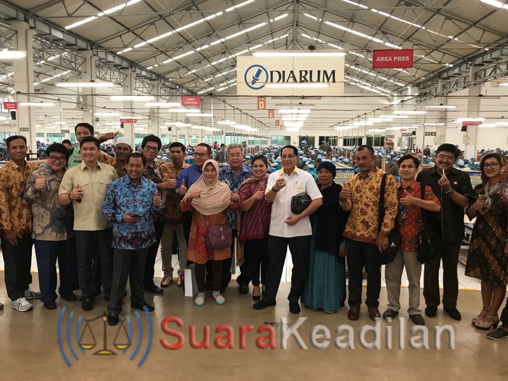 Perjuangkan Petani Tembakau, Pansus RUU Tembakau Sambangi Pabrik Djarum-Noroyono