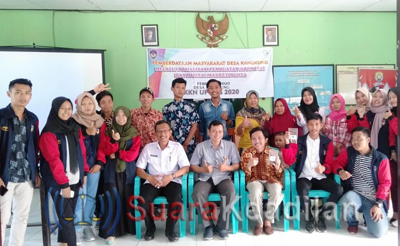 Pemdes Kangkung bersama UPGRIS Gelar Pelatihan Pembuatan Abon