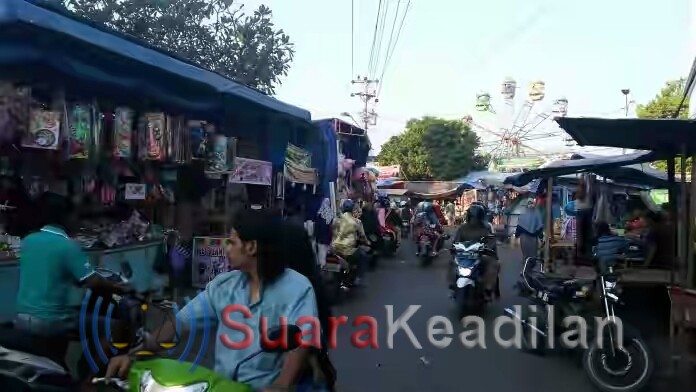 Tradisi Syawalan di Kaliwungu, Ziarah Ke Makam Para Aulia