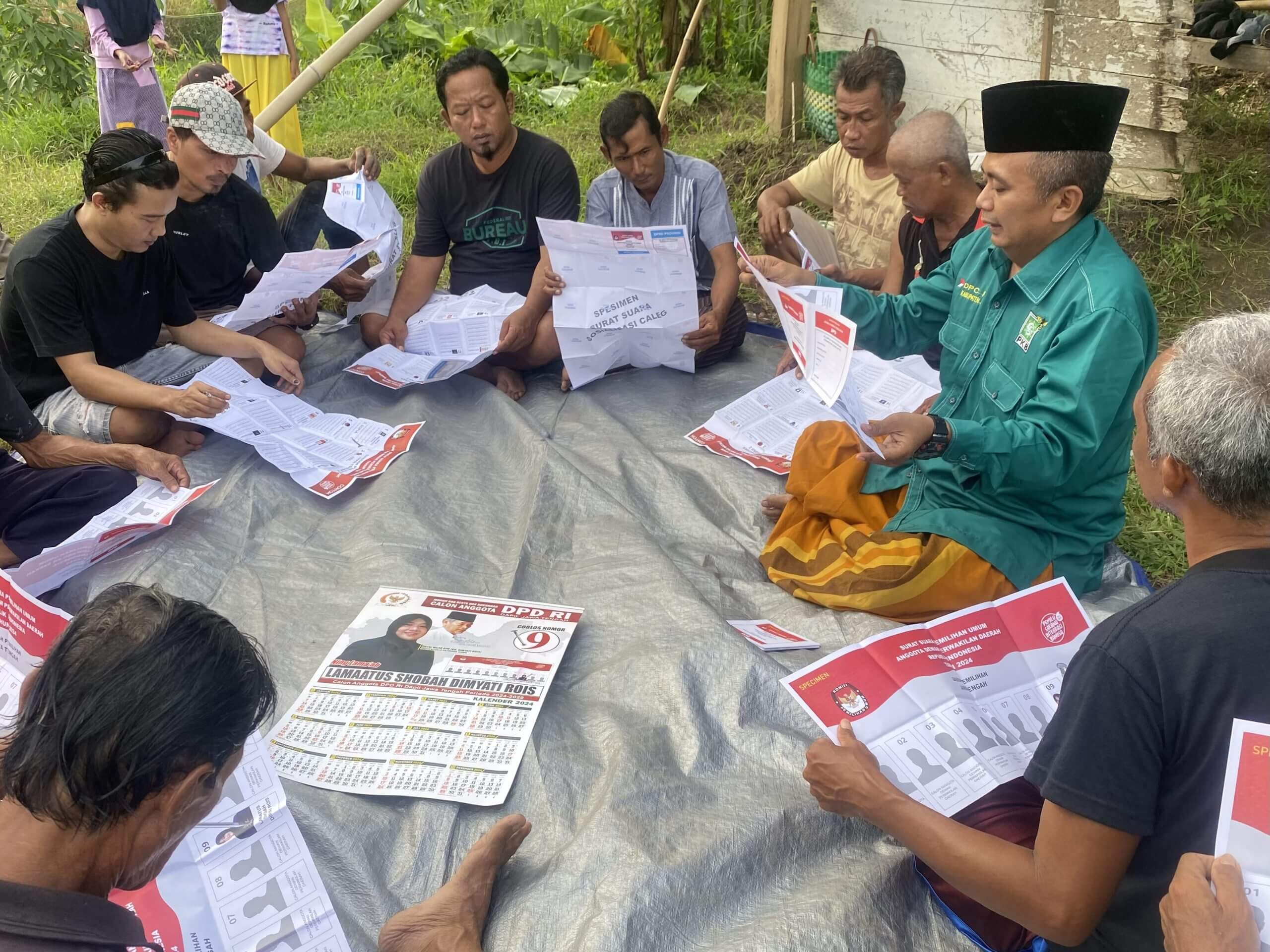 Giliran Petani, Pemancing Dan Peternak Diberi Sosialisasi Cara Mencoblos Surat Suara Pileg-Pilpres 2024
