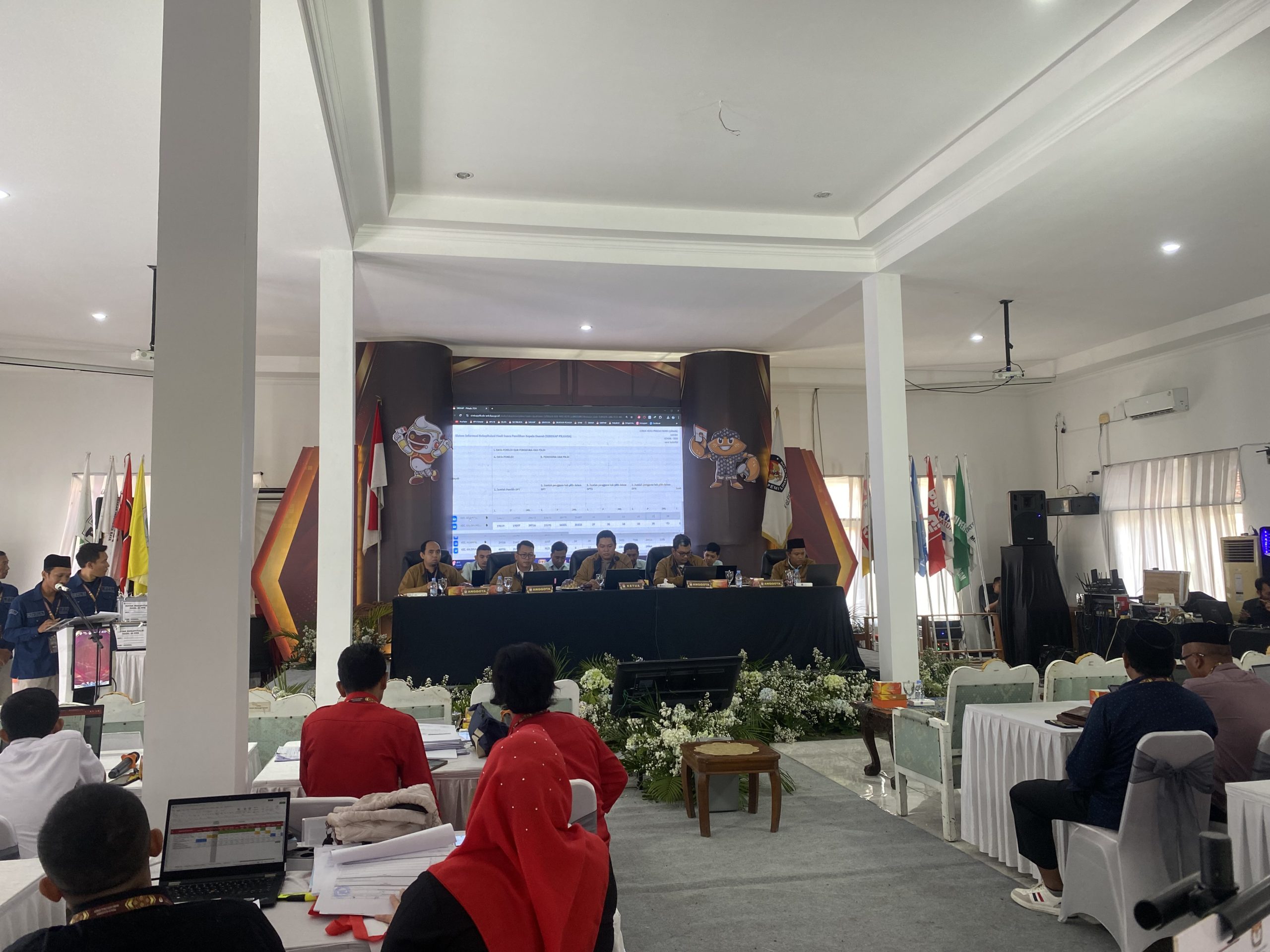 Hasil Rekapitulasi KPU Kendal Tak Jauh Beda Dari Quick Count
