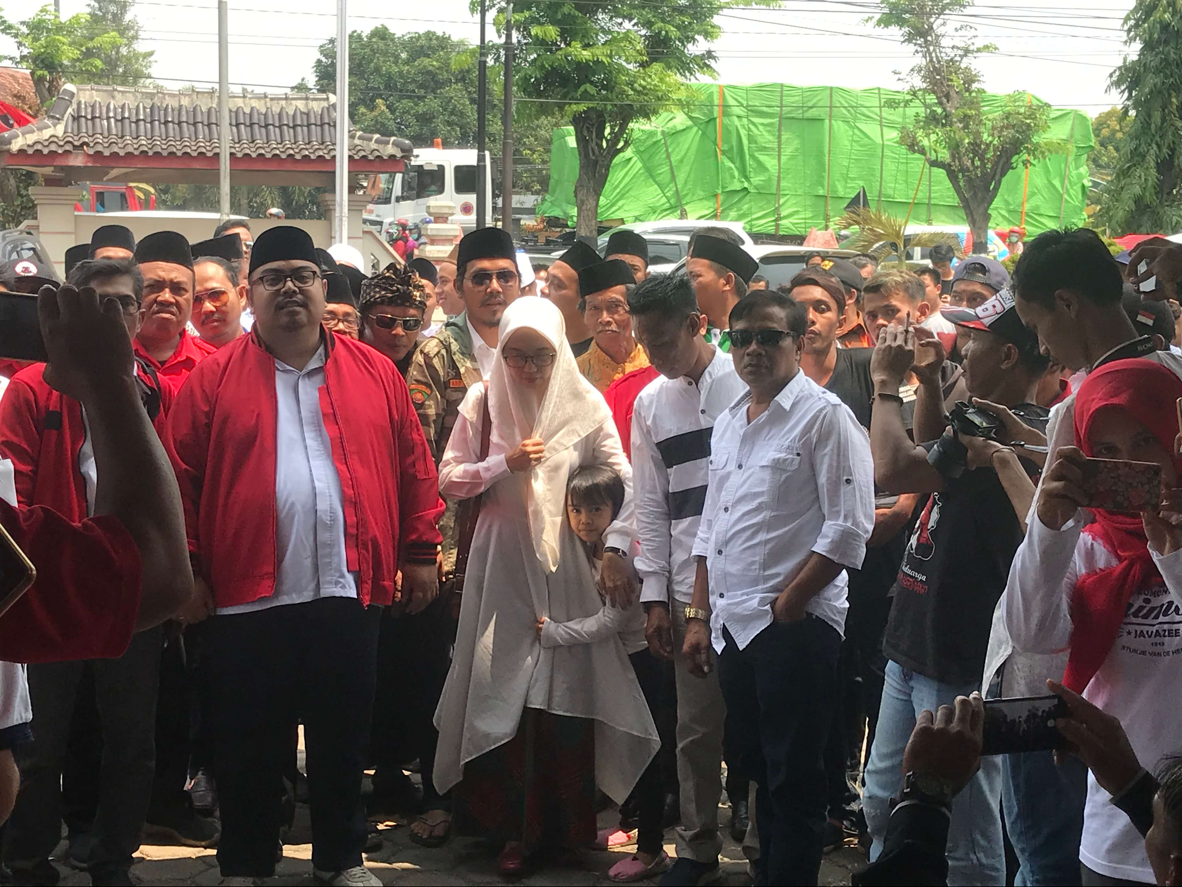 Sembilan Kembalikan Berkas Cabup, Satu Cawabup