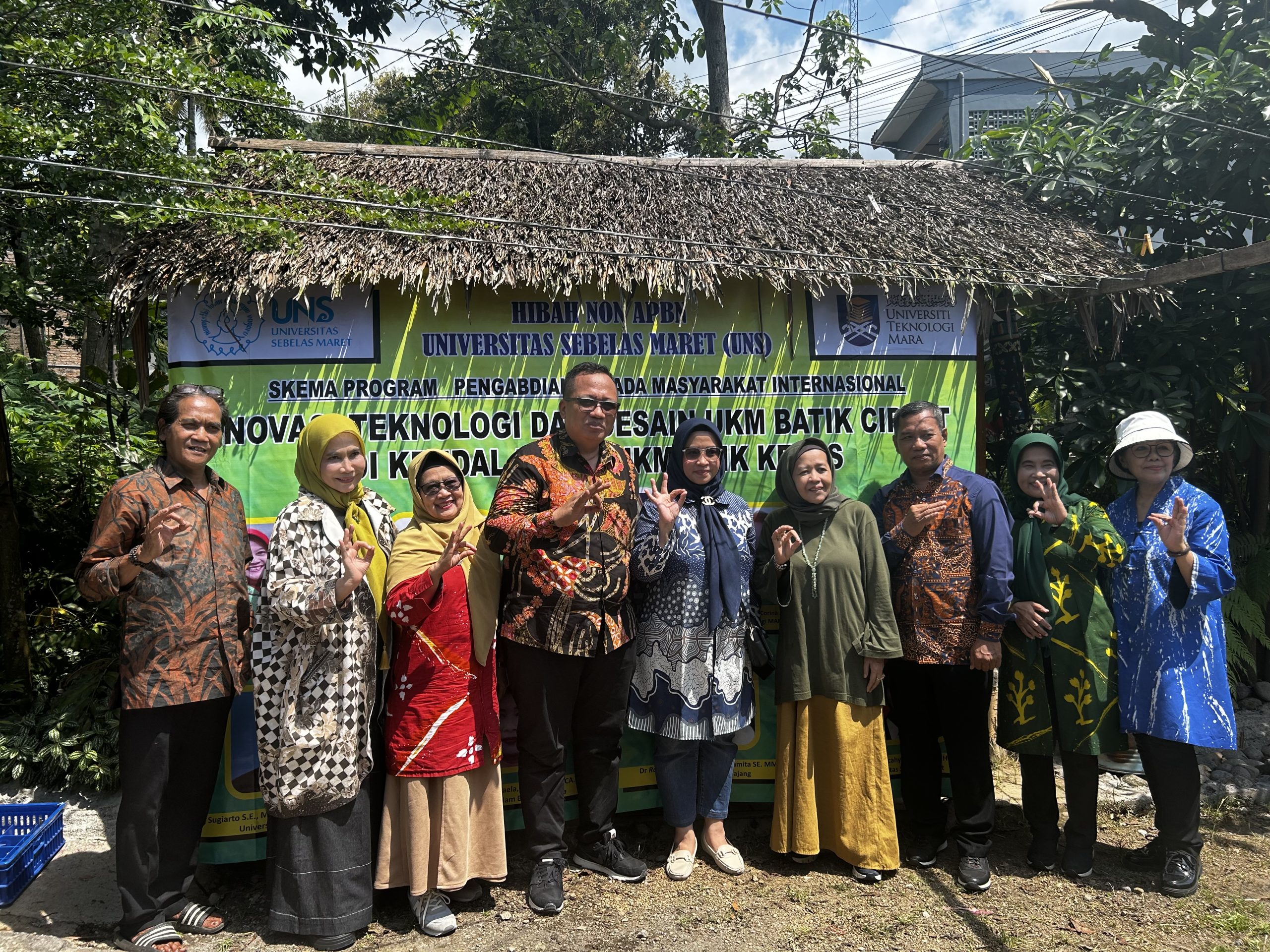 Para Guru Besar UNS Turun Gunung, Bantu UMKM Batik Kendal Naik Kelas