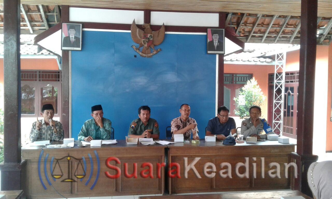 Bhabinkamtibmas Desa Kejene Hadiri Rakor Dana Sering LMDH