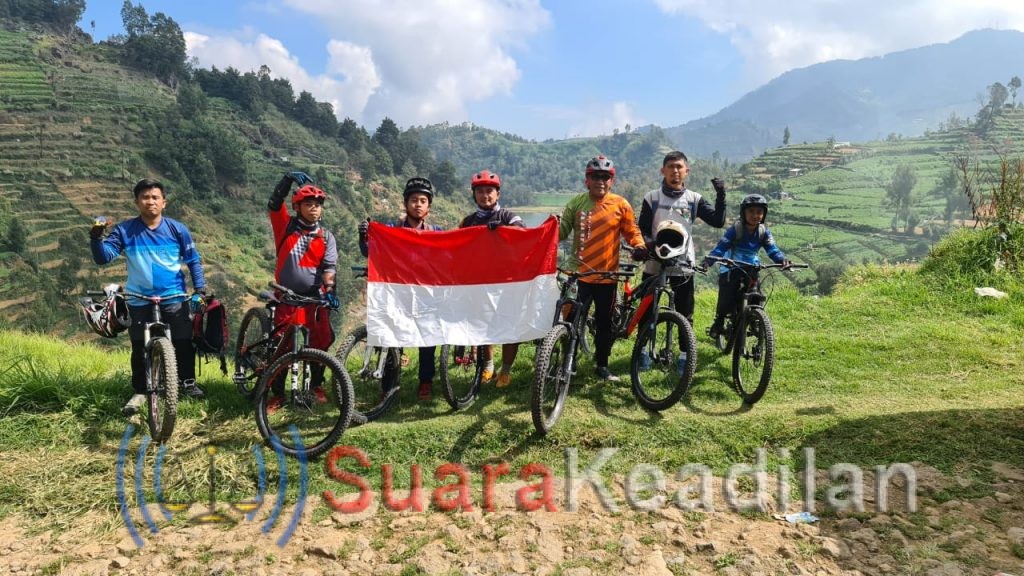 Delapan Goweser Gobar 3 Rute Ekstrem Sindoro Sumbing