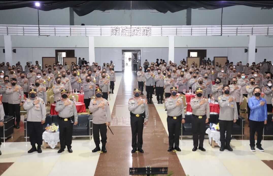 Kabaharkam Tekankan, Bhabinkamtibmas  Jadi Garda Terdepan Penanganan Pandemi