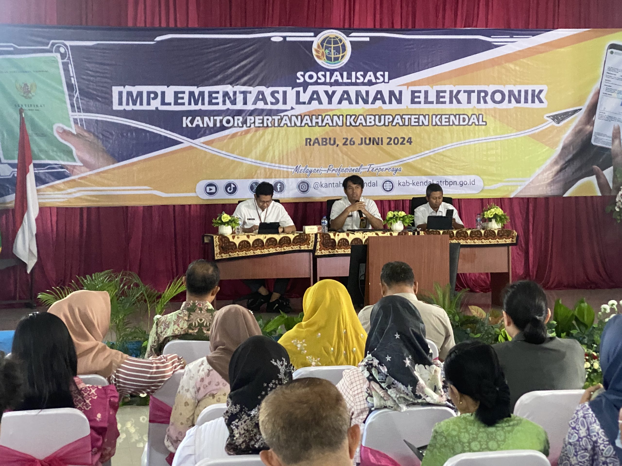 ATR/BPN Kendal Sosialisasi Implementasi Sertikat Elektronik Ke PPAT