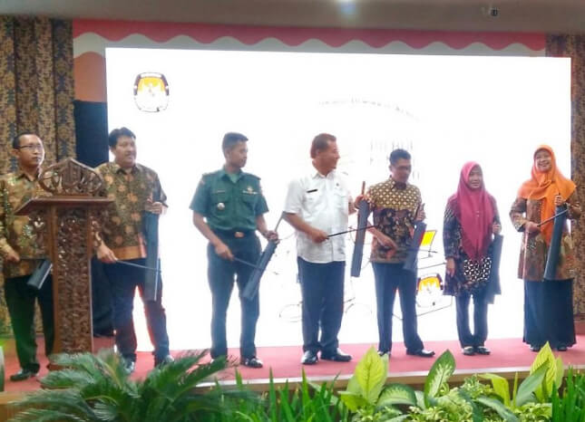 KPU Kendal Launching Maskot Si Graska