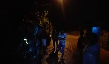 Lumpur-Krikil Dari Galian C, Penuhi Jalan Bahayakan Pengendara