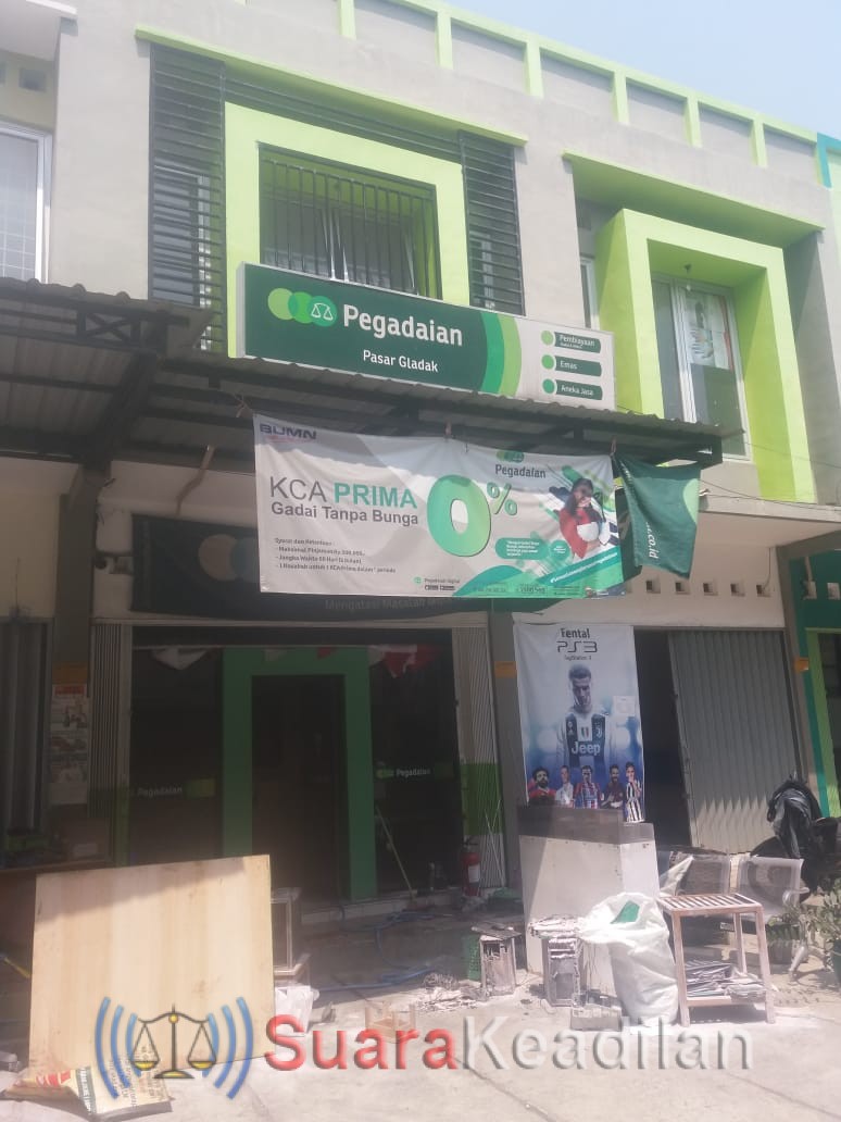 Kantor Pegadaian Unit Kaliwungu Terbakar
