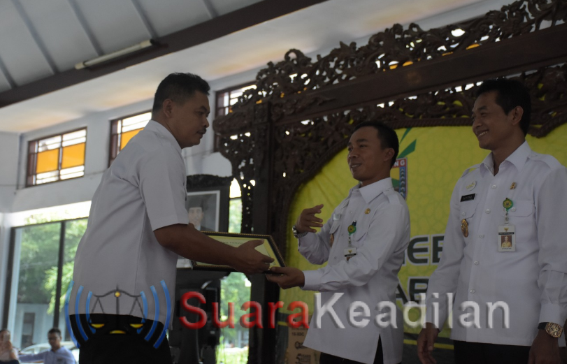 Wihaji Sesalkan Wajib Pajak Batang Kota Paling Jelek