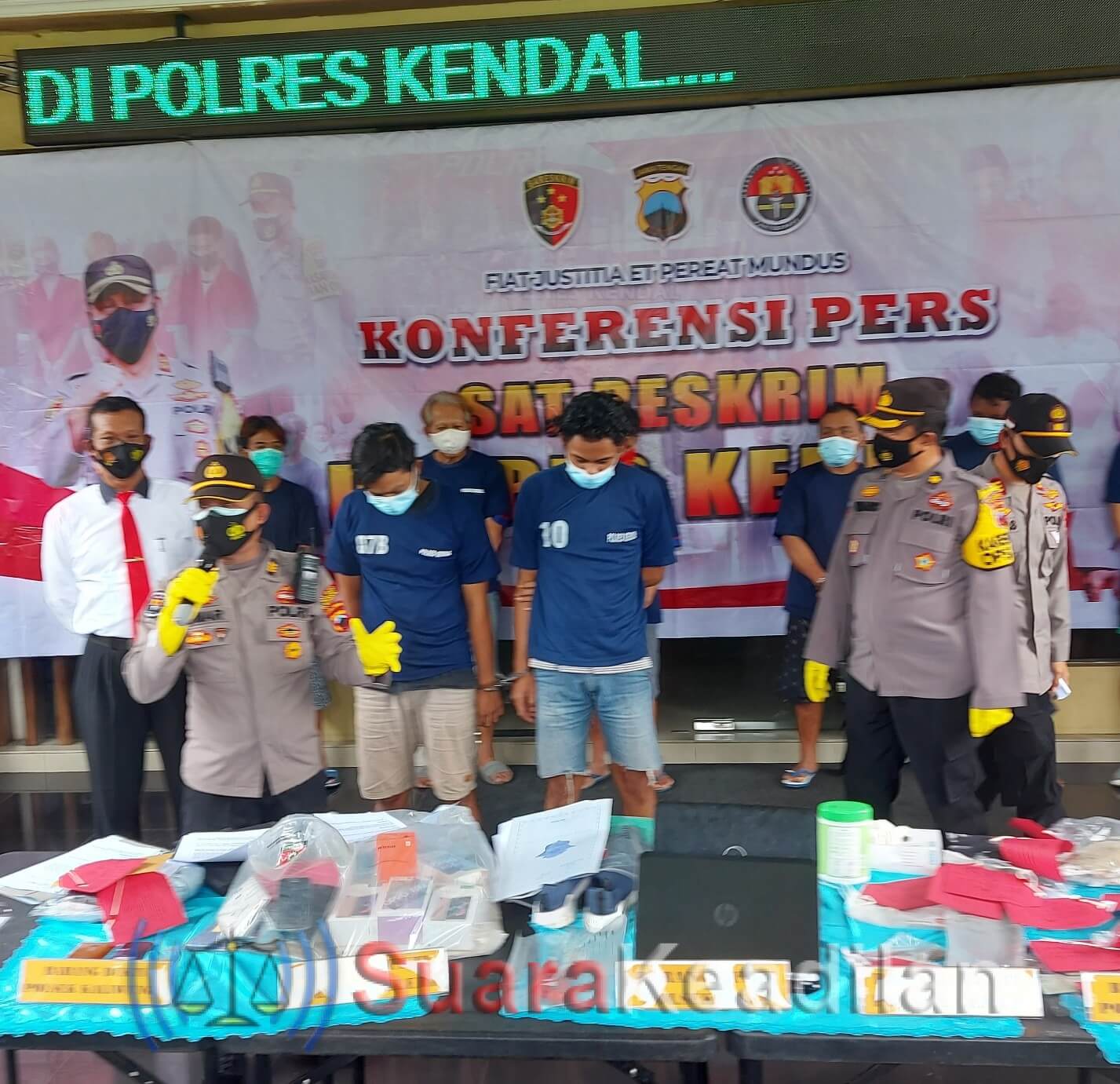 Ngaku Anggota Resmob, 2 Pemuda Peras Korban, Minta Kalung Emas Dan HP 