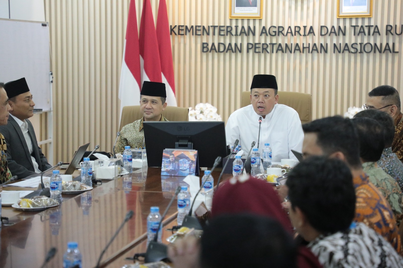 Ajak Menteri Transmigrasi Sukseskan Kebijakan Satu Peta, Menteri Nusron Ingin Tuntaskan Masalah Batas Tanah