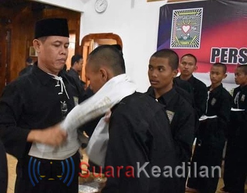 Pencak Silat SH Teratai Wisuda 90 Warga Baru