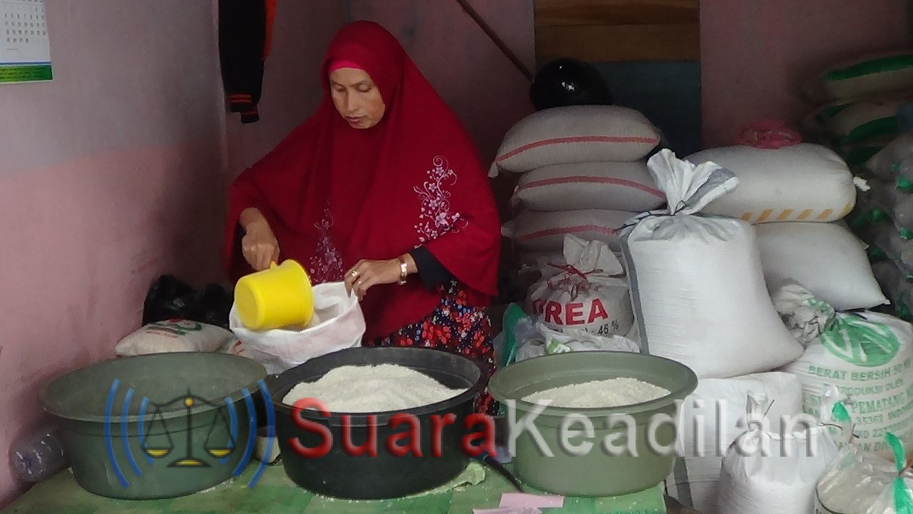 Warga Batang Resah Lantaran Harga Beras  Melambung Tinggi