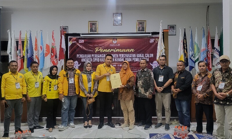 Golkar, Partai Terakhir Yang Serahkan Perbaikan Berkas Bacaleg Ke KPU