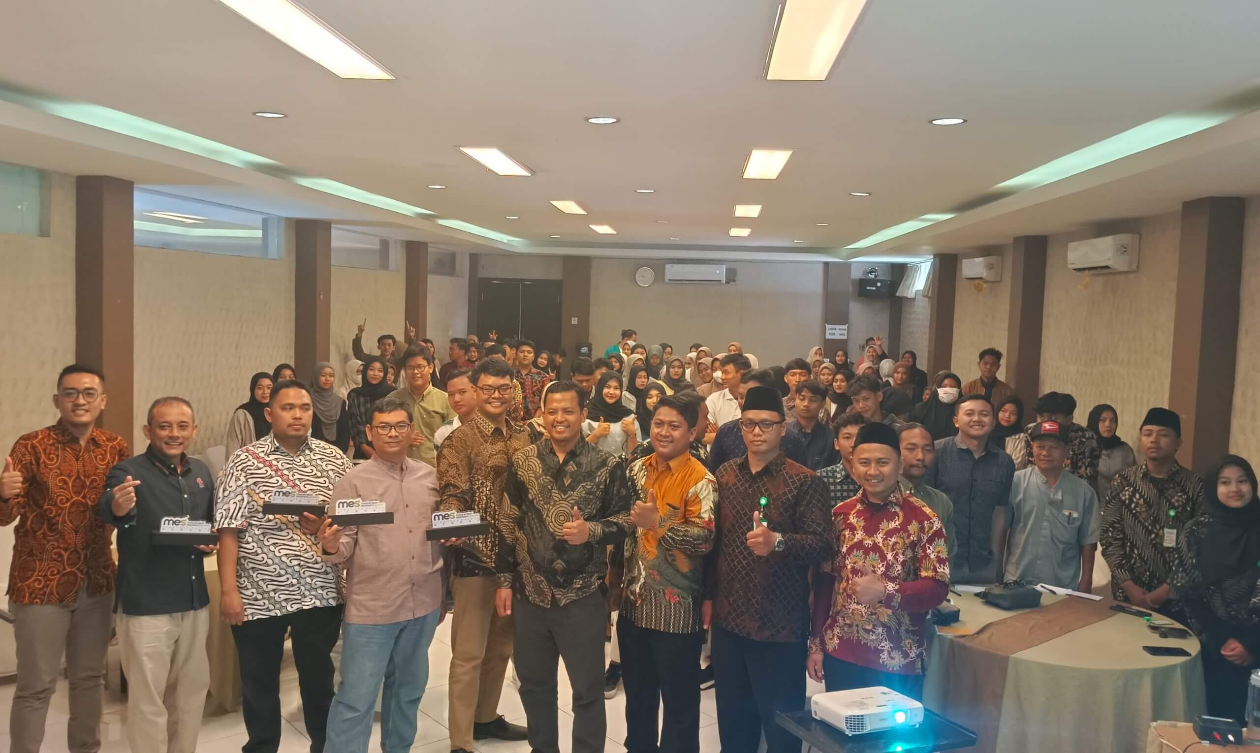 Gencarkan Edukasi Investasi Syariah, MES Kendal Adakan Workshop Pasar Modal Syariah