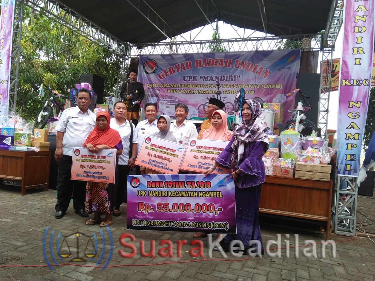 UPK Mandiri Ngampel, Salurkan Bantuan Dana Sosial