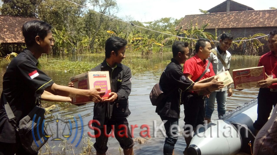 Imade Gandeng Alfamart Peduli Banjir di Sayung