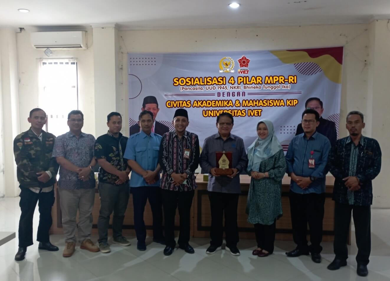Mahasiswa Univet Diajak Menjaga Persatuan Bangsa 