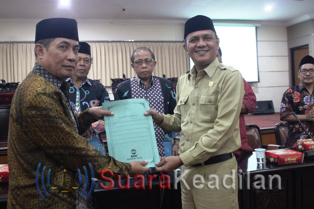 Janji Politik Terkait Tunjangan Guru Madin Ditagih