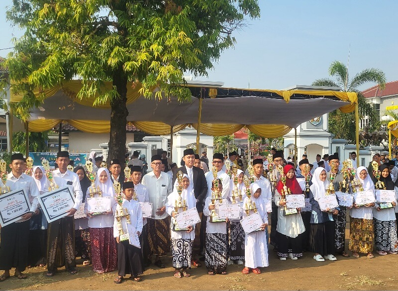 Ketua PCNU Kendal, Berharap Santri Bisa Berkontribusi Lebih Banyak Pemerintah
