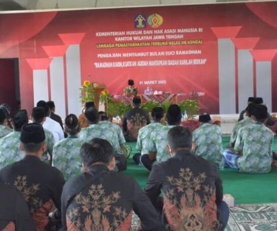 Bekali Ilmu Rohani Warga Binaan, Lapas Terbuka Kendal Gelar Pengajian