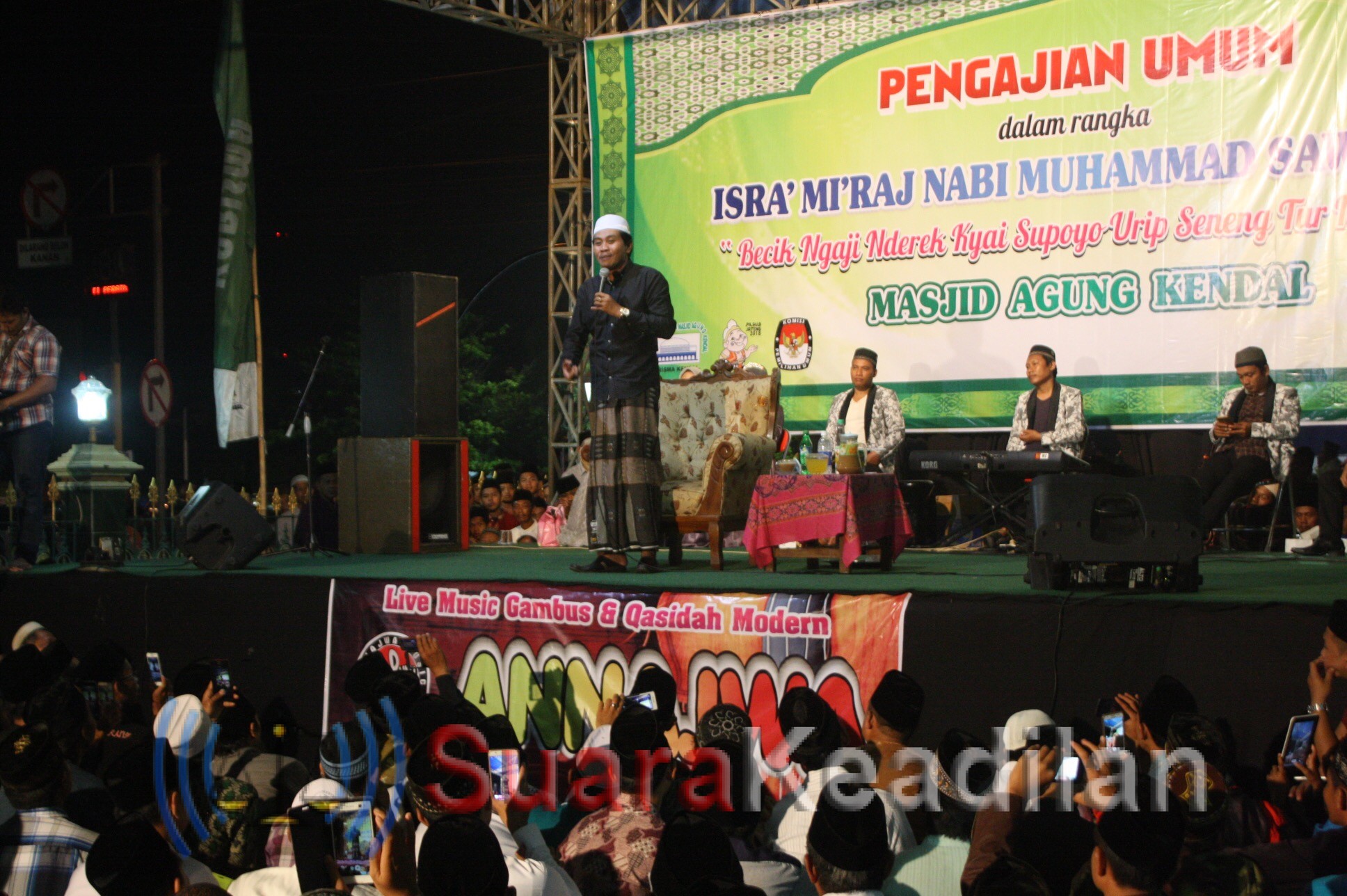 Pengajian KH Anwar zahid Dipadati Ribuan Jamaah