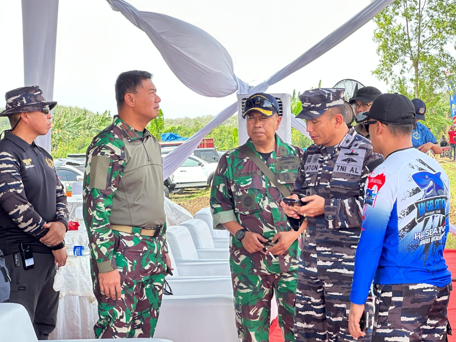 Danlantamal V TNI AL Tinjau Gladi Resik Kejuaraan Internasional Hard Enduro, Kasal Cup Hiu Selatan 7 Di Kendal