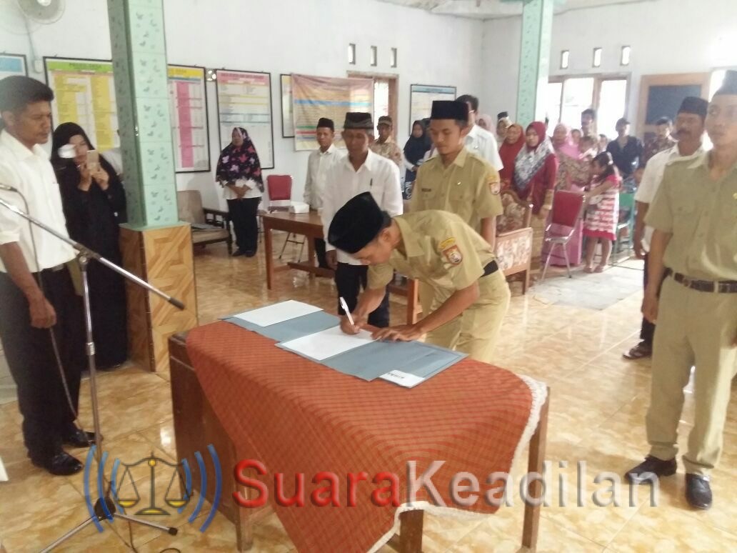 Sekda : Pelantikan Perangkat Desa Terpilih 3/1/2018 Sah