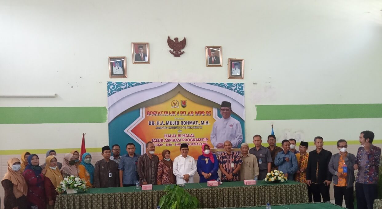 Mujib Rohmat: Guru Punya Peran Penting Dalam Implementasi Nilai Pancasila