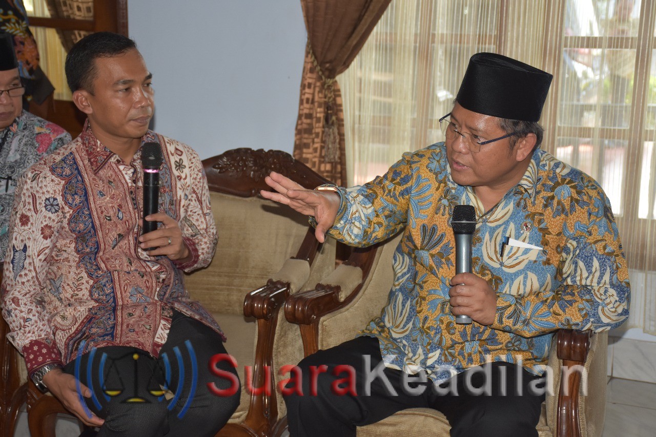 Kominfo Blockir 2.528 Jejaring Paham Radikal