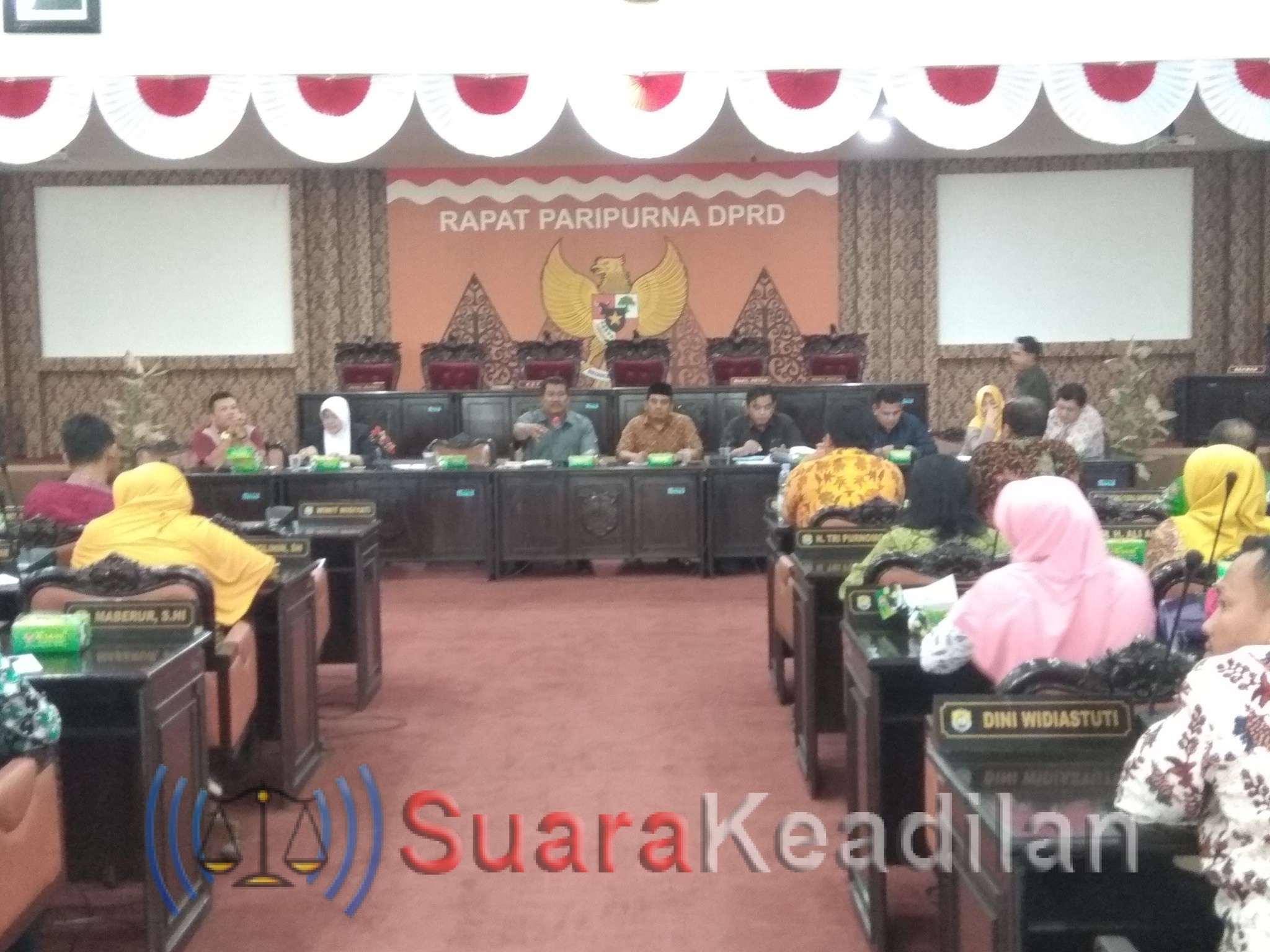 GTT Minta PLPG dan Gaji Setara UMK