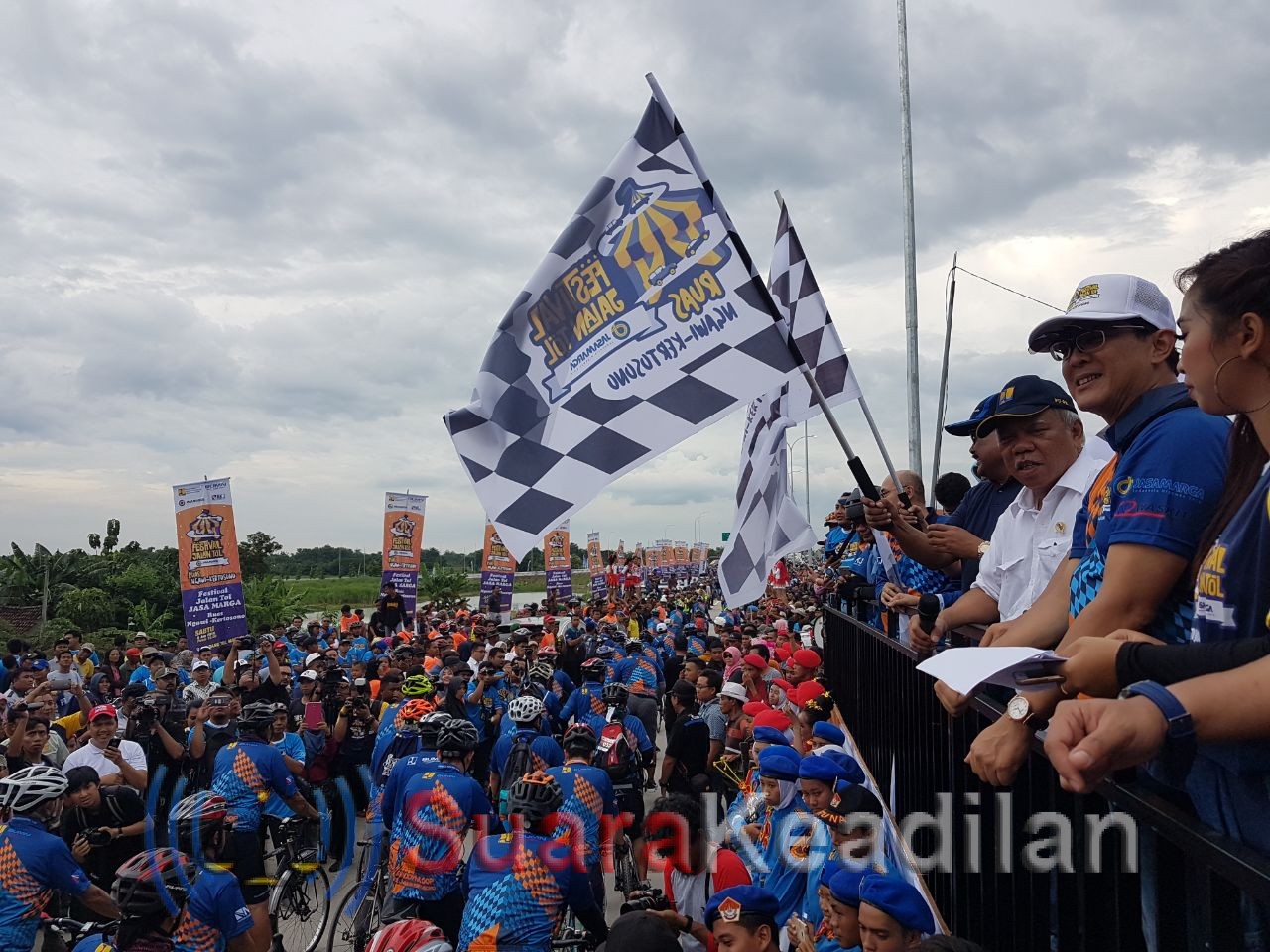 Lebih Dari 4.000 Orang Meriahkan Festival Jalan Tol Ngawi-Kertosono